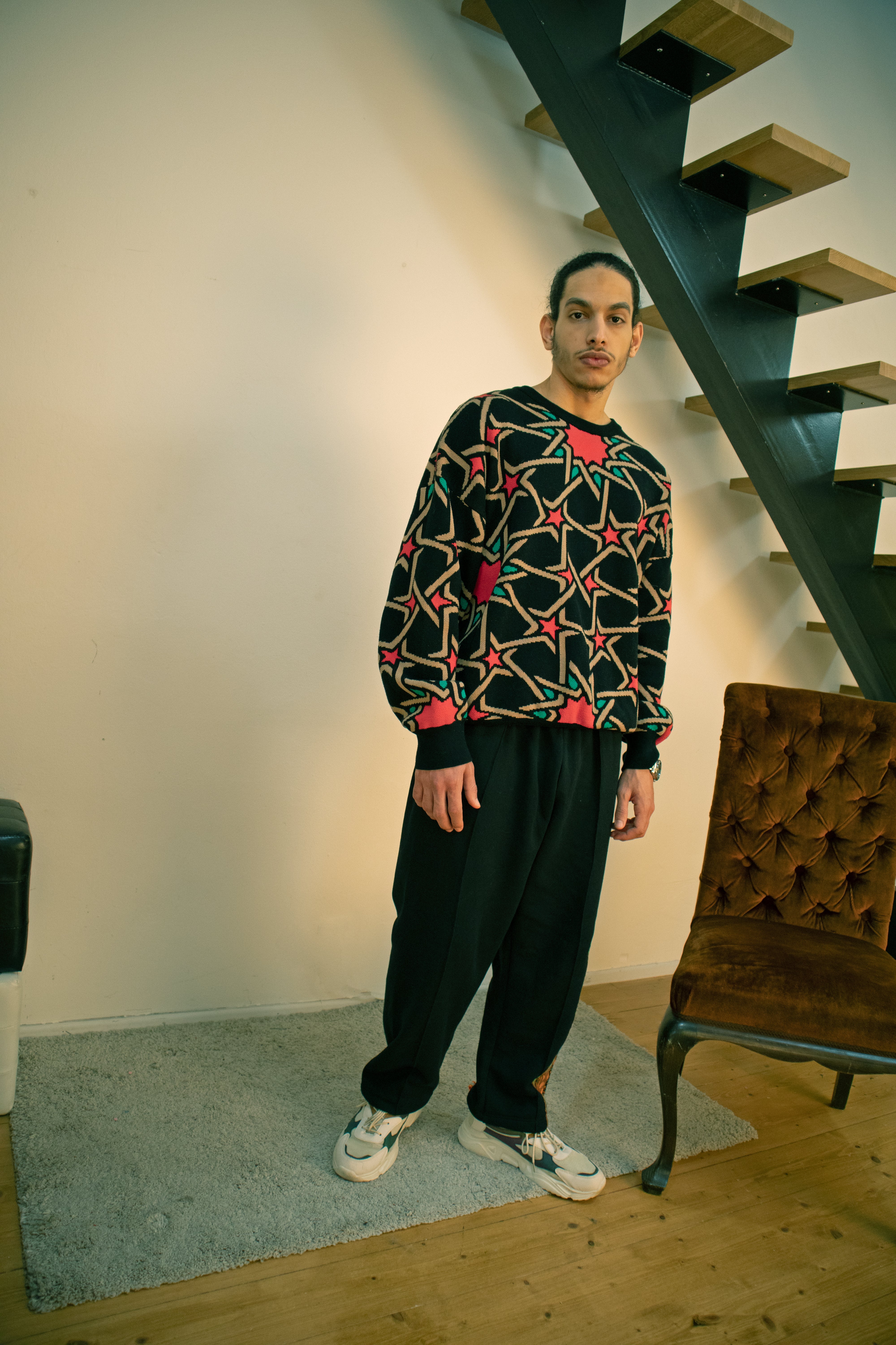 ARABIC PATTERN KNITSWEATER