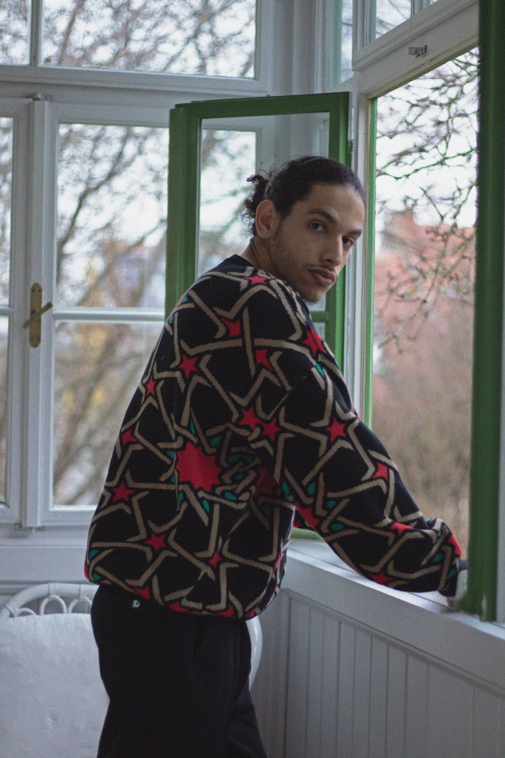KNITWEAR