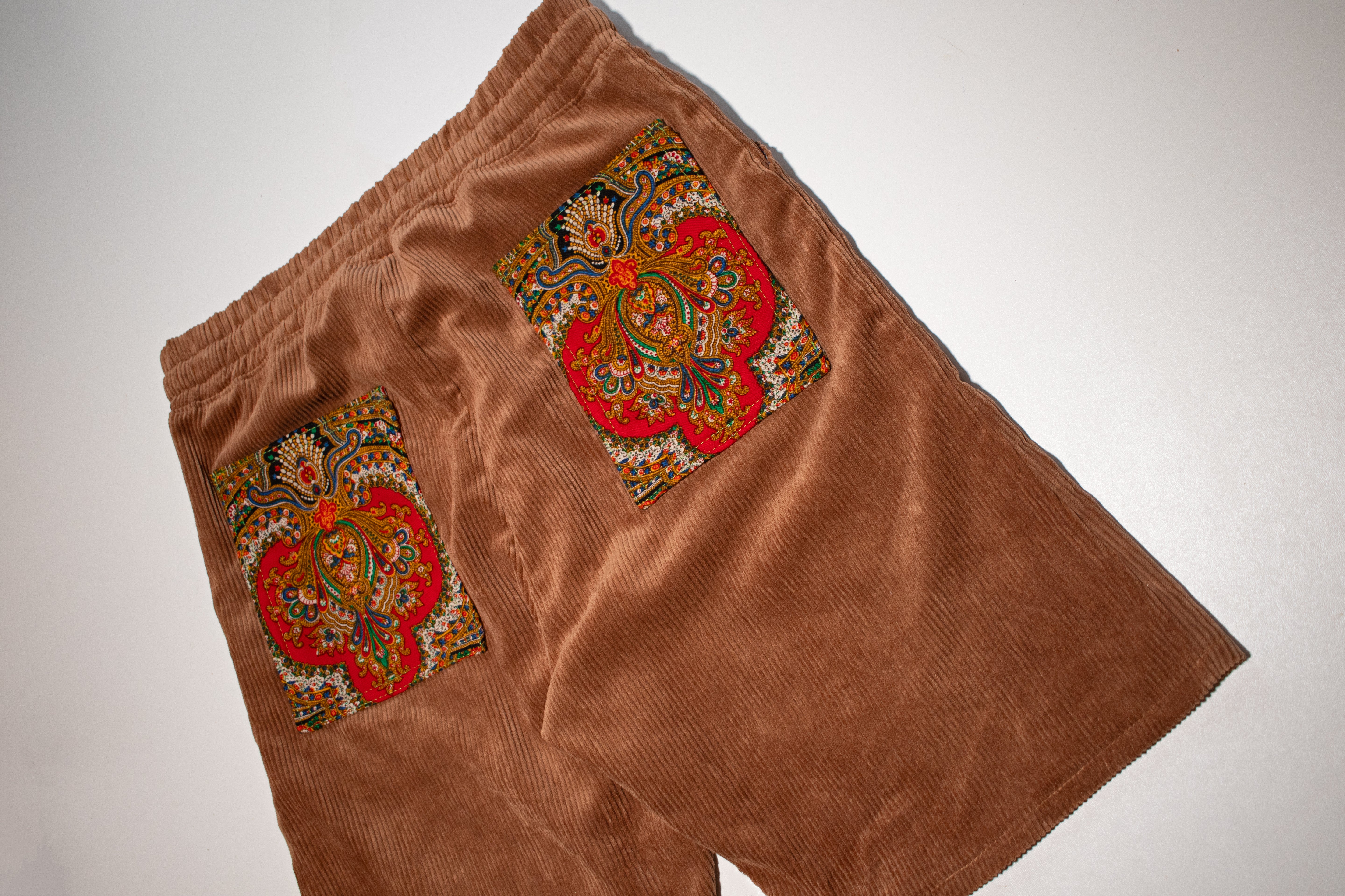 Baggy corduroy short